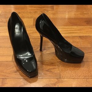 Gucci shoes European size 38